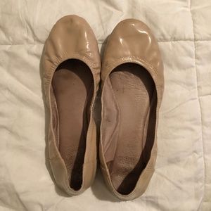 Vince Camuto Nude Flats